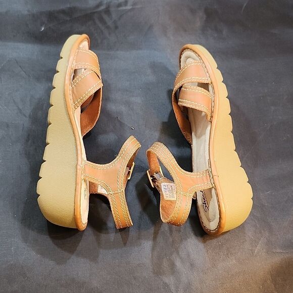 BRAND NEW SKECHERS WOMEN'S CAMEO FACETED DRESS SANDAL - Picture 9 of 16